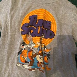 TUNE SQUAD tee